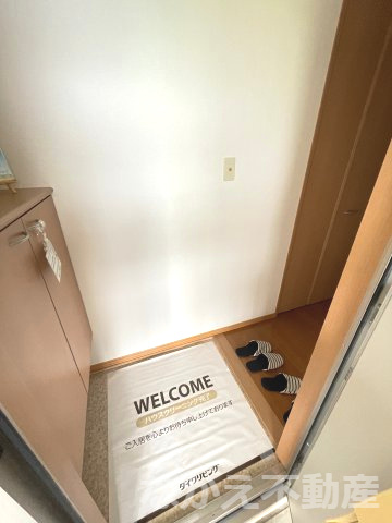 【玄関】 | 明るい玄関です