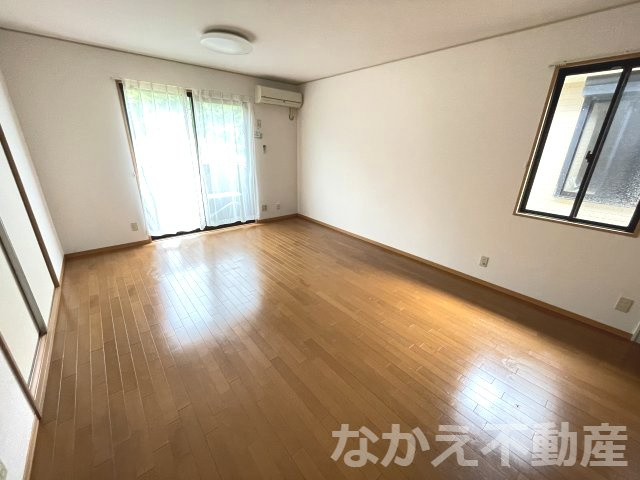 【居間・リビング】 | 使いやすいリビングです