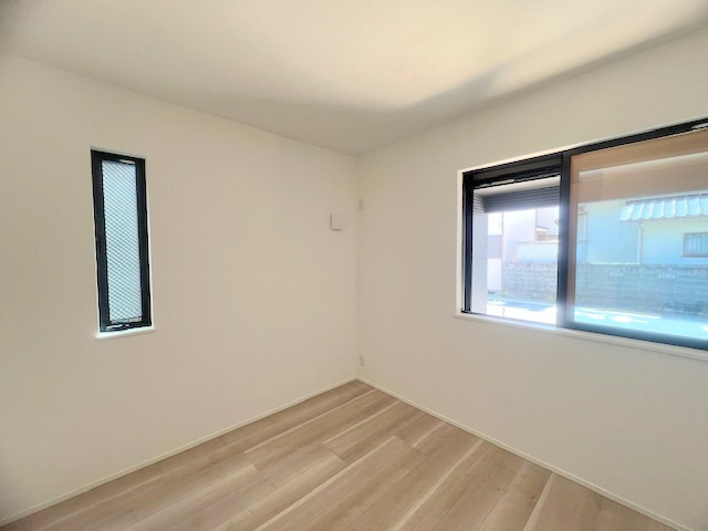 茅ヶ崎市南湖3丁目　新築戸建　2号棟の洋室|6帖◇◇