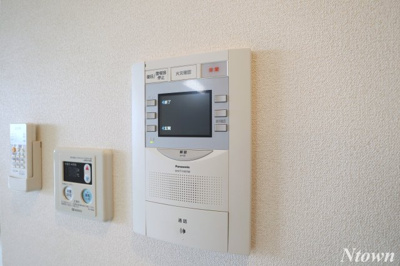 【セキュリティ】 | アドバンス名古屋モクシー | モニター付きインターホンです