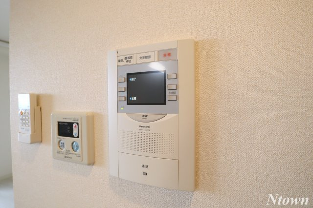 【セキュリティ】 | アドバンス名古屋モクシー | モニター付きインターホンです