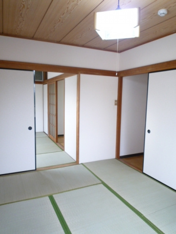ハイツ北原Ⅰ号館の和室
