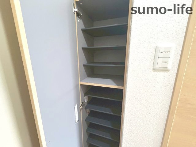 サリュー塚口の収納