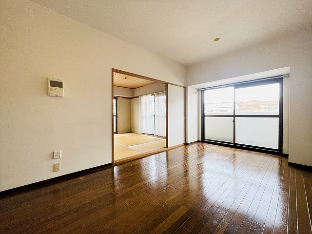 【居間・リビング】 | シティマンション春日