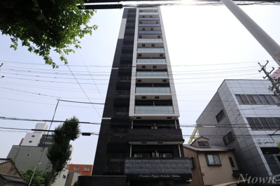 【外観】 | プレサンス名古屋幅下ファビュラス | 落ち着いたエントランスです