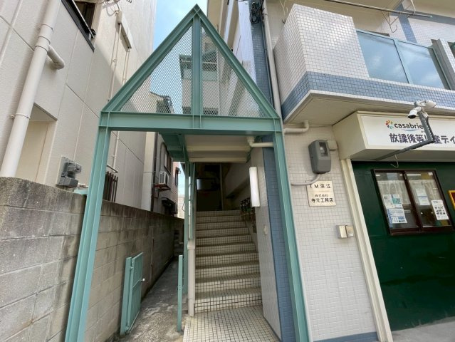 TMハイツ深江のエントランス