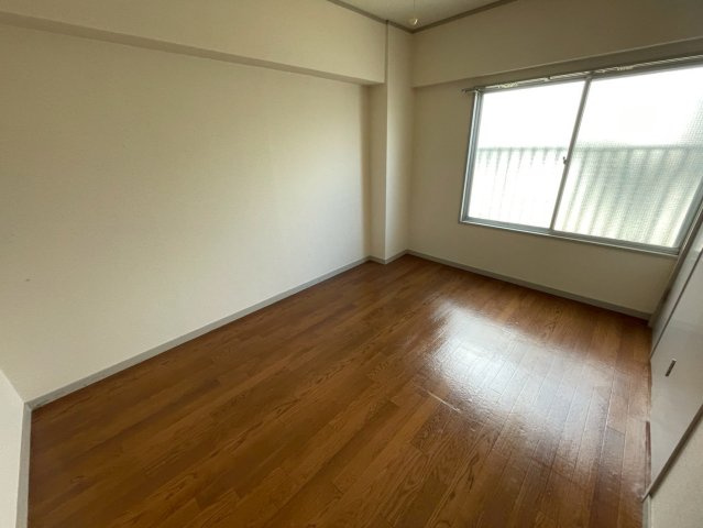 TMハイツ深江の居間・リビング