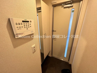 【玄関】 | リヴェール ファミーユB棟 | ※同施工会社写真