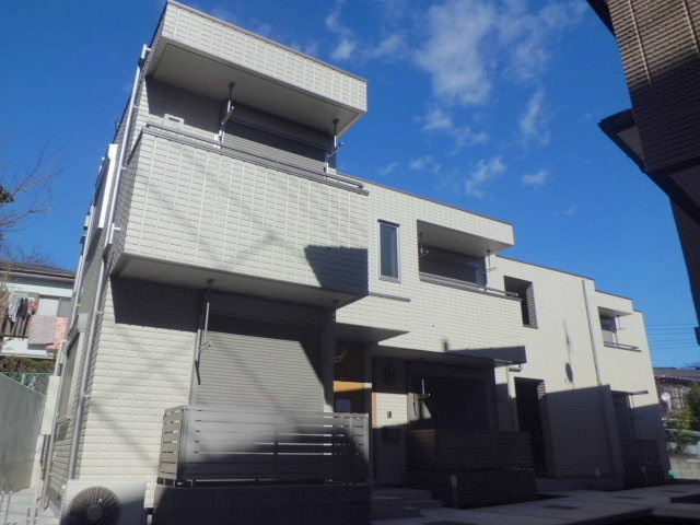 セレーノ大倉山Ⅱの外観|耐震耐火旭化成ヘーベルメゾン