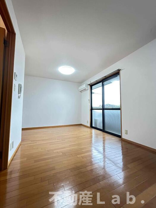 セジュールＧＲＥＥＮの居間・リビング