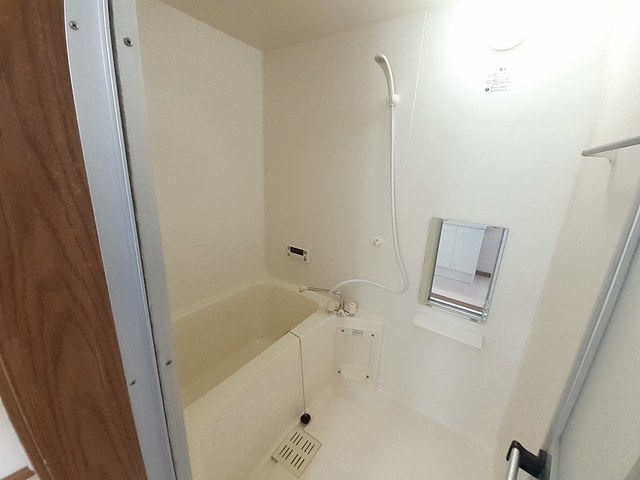 Ｆディマージュ　Ａの浴室|バス