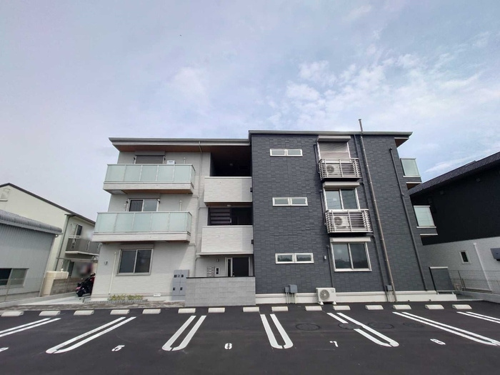 D-roomいえまるの外観