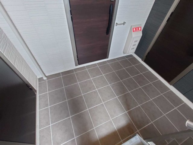 D-roomいえまるのロビー