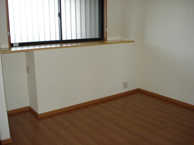 【内装】 | グランディール　チェリー | 洋室②