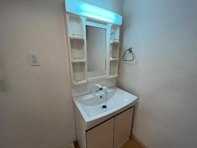 【洗面所】 | ウィング東合川 | 洗髪洗面化粧台