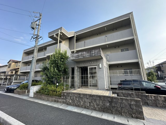 ルミエール伊保原の外観
