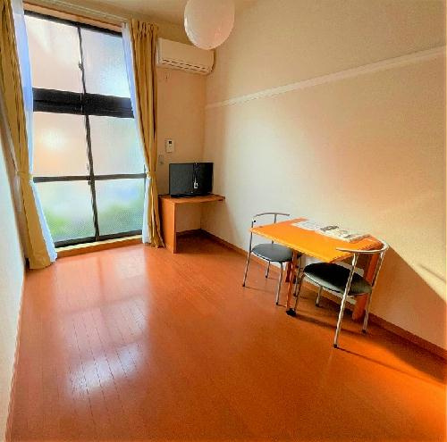 レオパレスエターナルⅡの居間・リビング