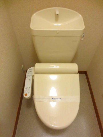 レオパレスエターナルⅡのトイレ