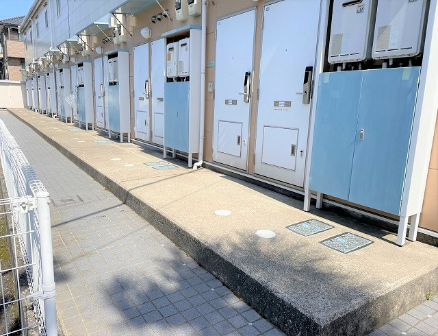 レオパレスグリーンタカタのエントランス|画像8