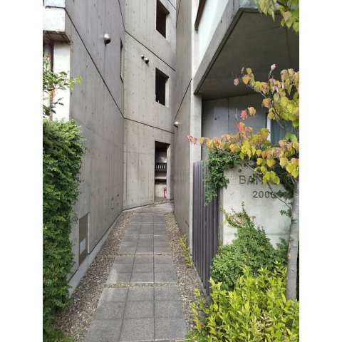 ＢＡＮＰＯＯⅠ・Ⅱのエントランス