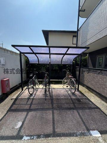 ビューカトレアの駐車場|駐車場があるので、車を買う予定の方も安心です