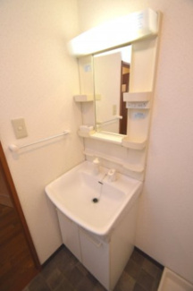 【洗面所】 | クロワサンス | 洗髪洗面化粧台