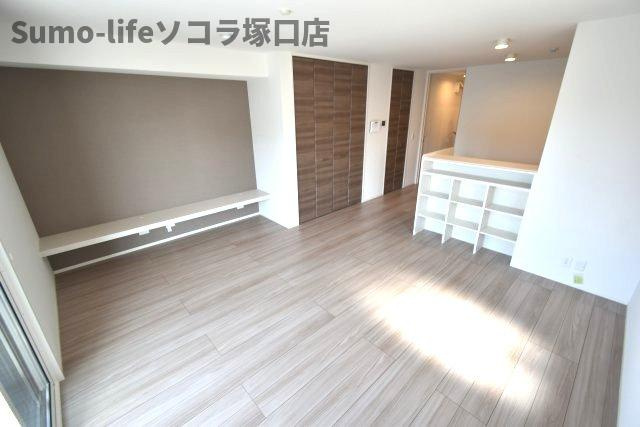 D-room南塚口の居間・リビング
