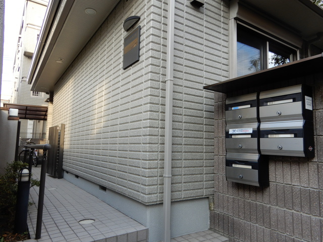 メゾンドールＳＡＧＡＮＯのエントランス|☆2019.1/外壁リニューアル工事済☆