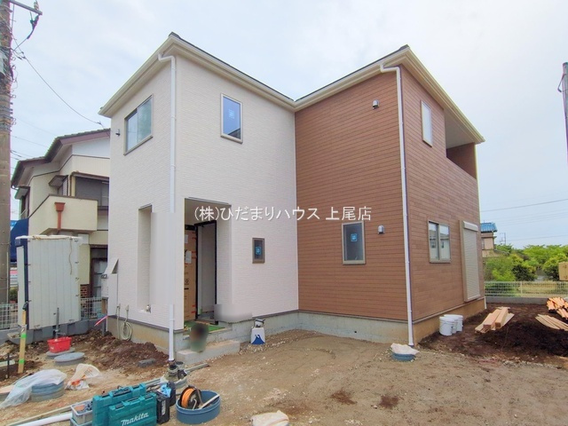 蓮田市貝塚　新築戸建　リーブルガーデン01の外観