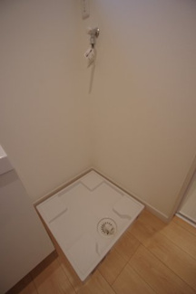 【ランドリースペース】 | 【仲介手数料無料！！】多摩市連光寺３丁目　新築戸建て（全1棟）1号棟　3340万円