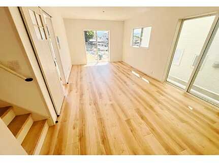 広島市安佐南区八木3丁目　新築一戸建て(全2棟）の居間・リビング