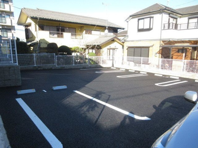 【駐車場】 | エレガントブリーゼ
