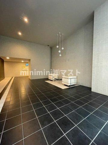 エスリード大手前のロビー