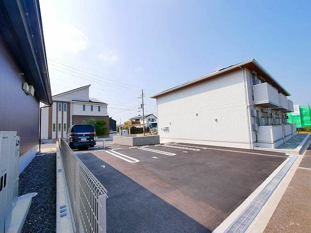 パームツリー　（Palm　Tree）の駐車場