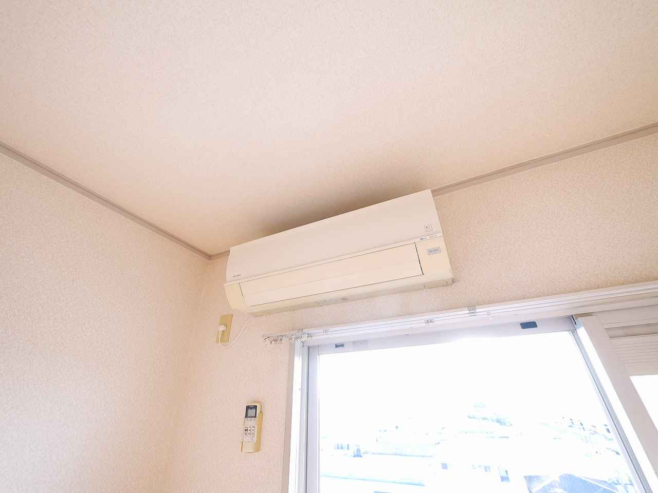ウエストアベニューの設備|エアコンも完備。