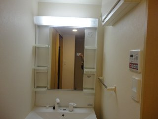 ランドスケープＡＮＤＯⅢの洗面所|洗髪洗面化粧台