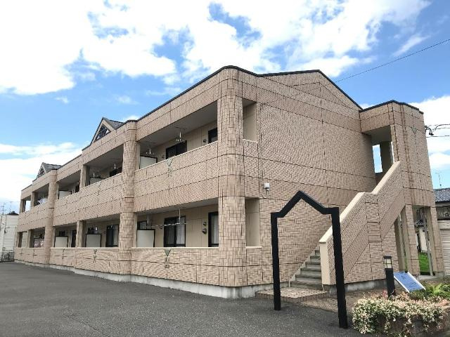 ランドスケープＡＮＤＯⅢの駐車場|外観写真（昼）