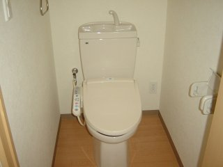 ランドスケープＡＮＤＯⅢのトイレ|シャワー付トイレ