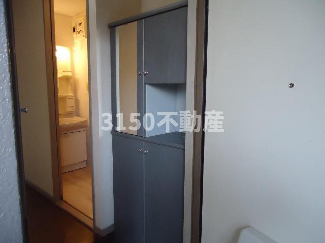 グレイススクエアの玄関|下駄箱