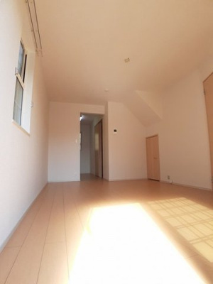 【居間・リビング】 | ジェイドⅤ | おしゃれな居間です