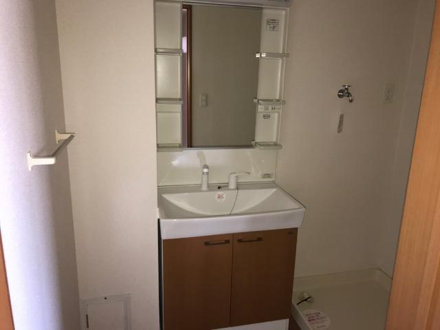 マリアージュ　Ⅱの洗面所|洗髪洗面化粧台