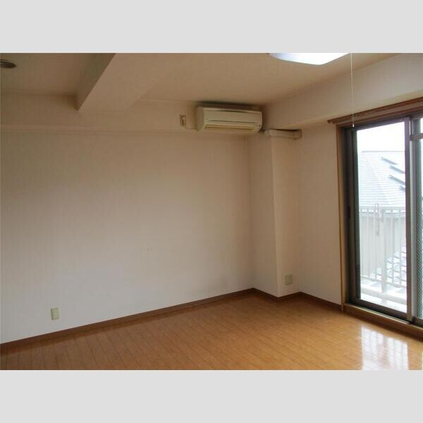 シャトー三和南車崎のその他