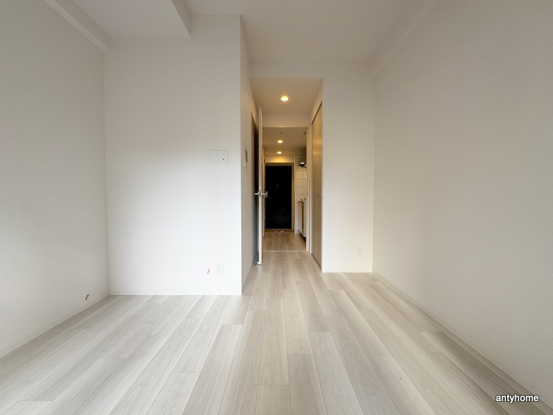 エスリード新大阪ザ・プレミアWEST　仲介手数料無料の居間・リビング