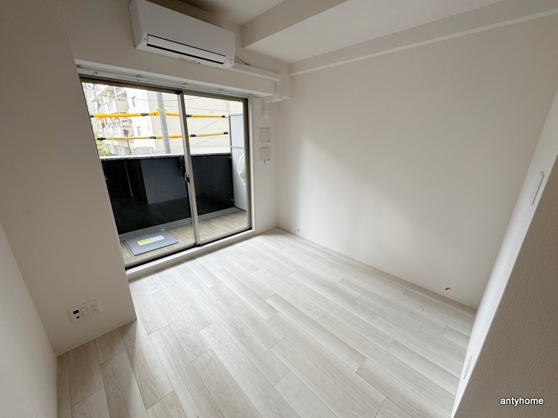 エスリード新大阪ザ・プレミアWEST　仲介手数料無料の寝室