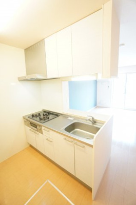 【キッチン】 | ラプリマさくら坂 | ※同物件・反転タイプの写真です。