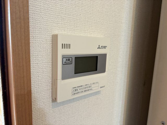 三田市上井沢のアパートの浴室