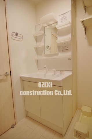Geminiの独立洗面台