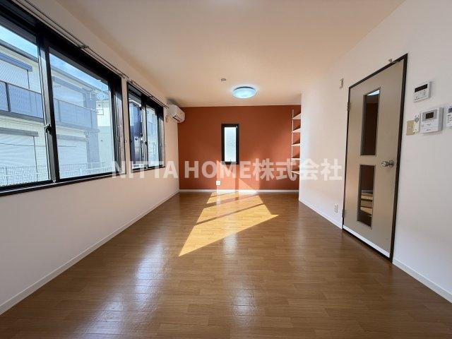 フレグランスタウン大槻Ｄの居間・リビング|リビングルームです◎