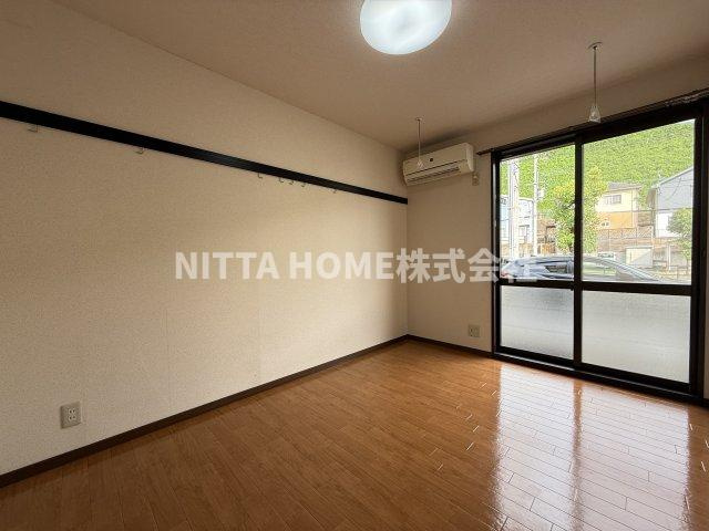 フレグランスタウン大槻Ｄの内装|洋室です＊