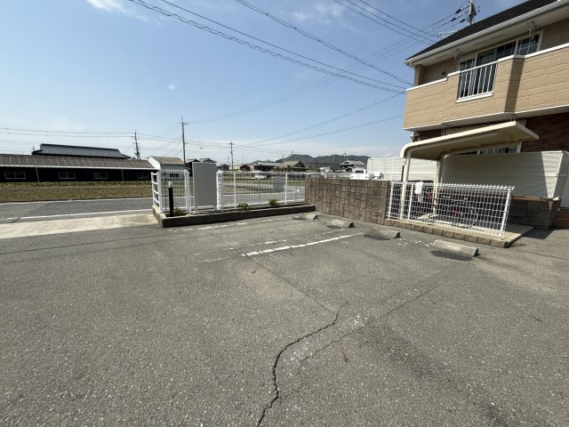 カモミールⅢ　Ａの駐車場